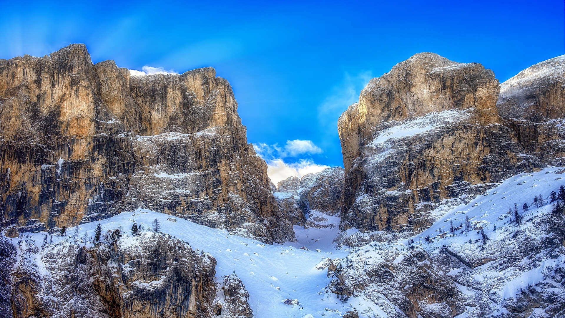 B 体育官网-国足选手比赛路上逐梦逆袭，奋勇前行，国足选人