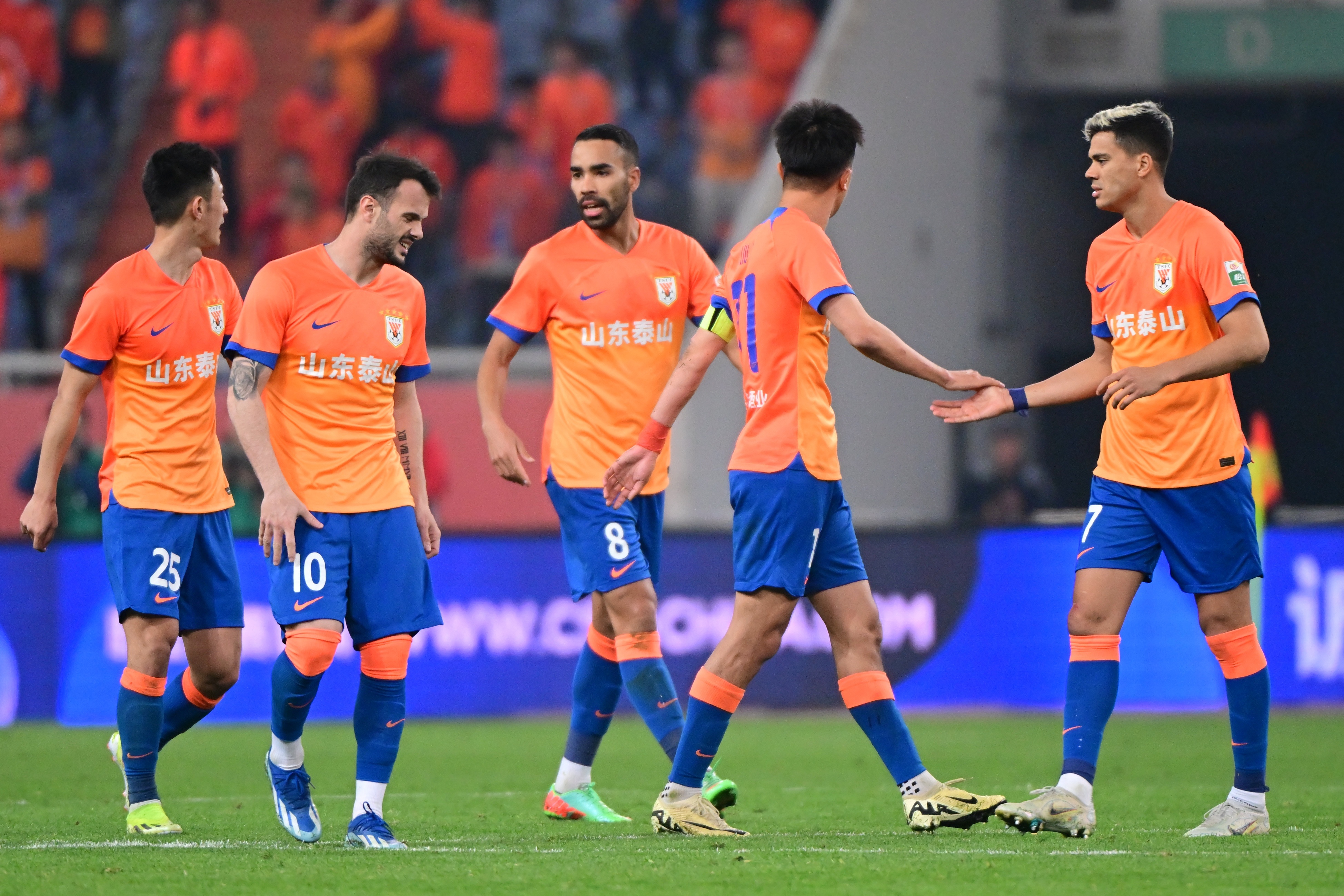 B体育APP:山东泰山队战术体系的优势与改进空间的简单介绍