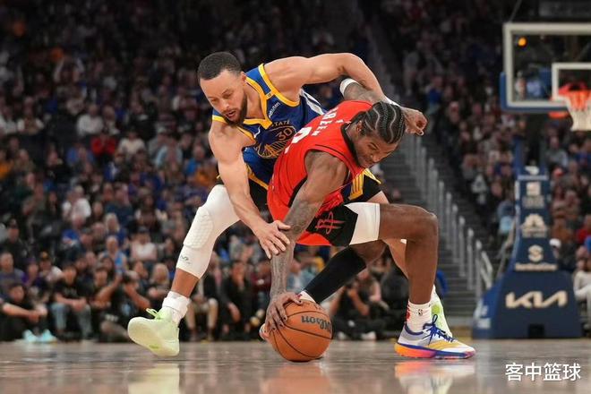 包含bsports体育:勇士队库里：如何影响下一代篮球运动员，成为篮球界的传奇人物？的词条