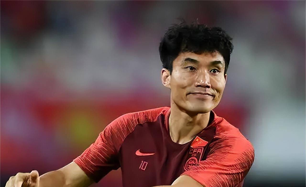 B体育APP:郑智：青训理念对中国足球未来发展的价值的简单介绍