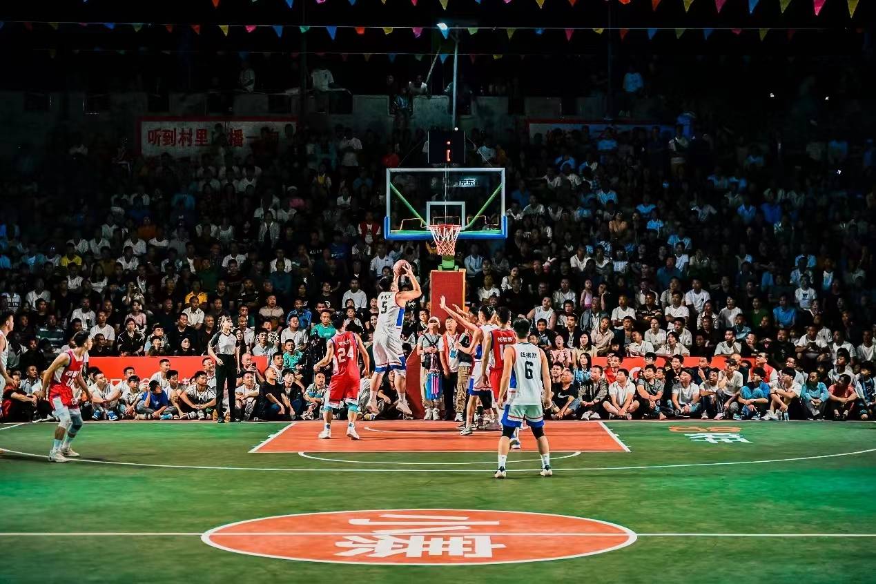 B体育官网：中国男篮历史上的经典防守战术：回顾那些令人窒息的防守表现的简单介绍