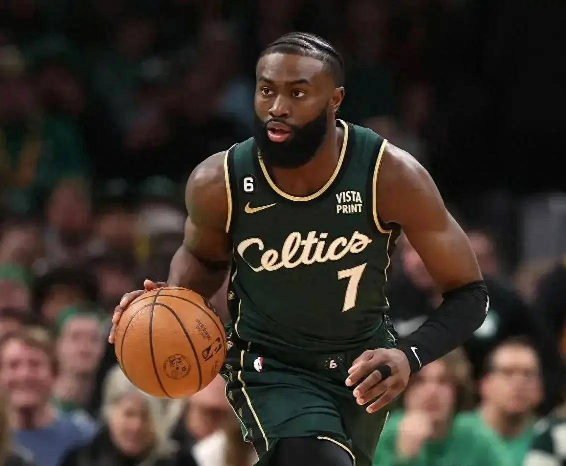 bsports体育:凯尔特人队防守策略:如何限制对手的得分后卫?的简单介绍 bsports体育:凯尔特人队防守策略:如何限制对手的得分后卫?的简单介绍