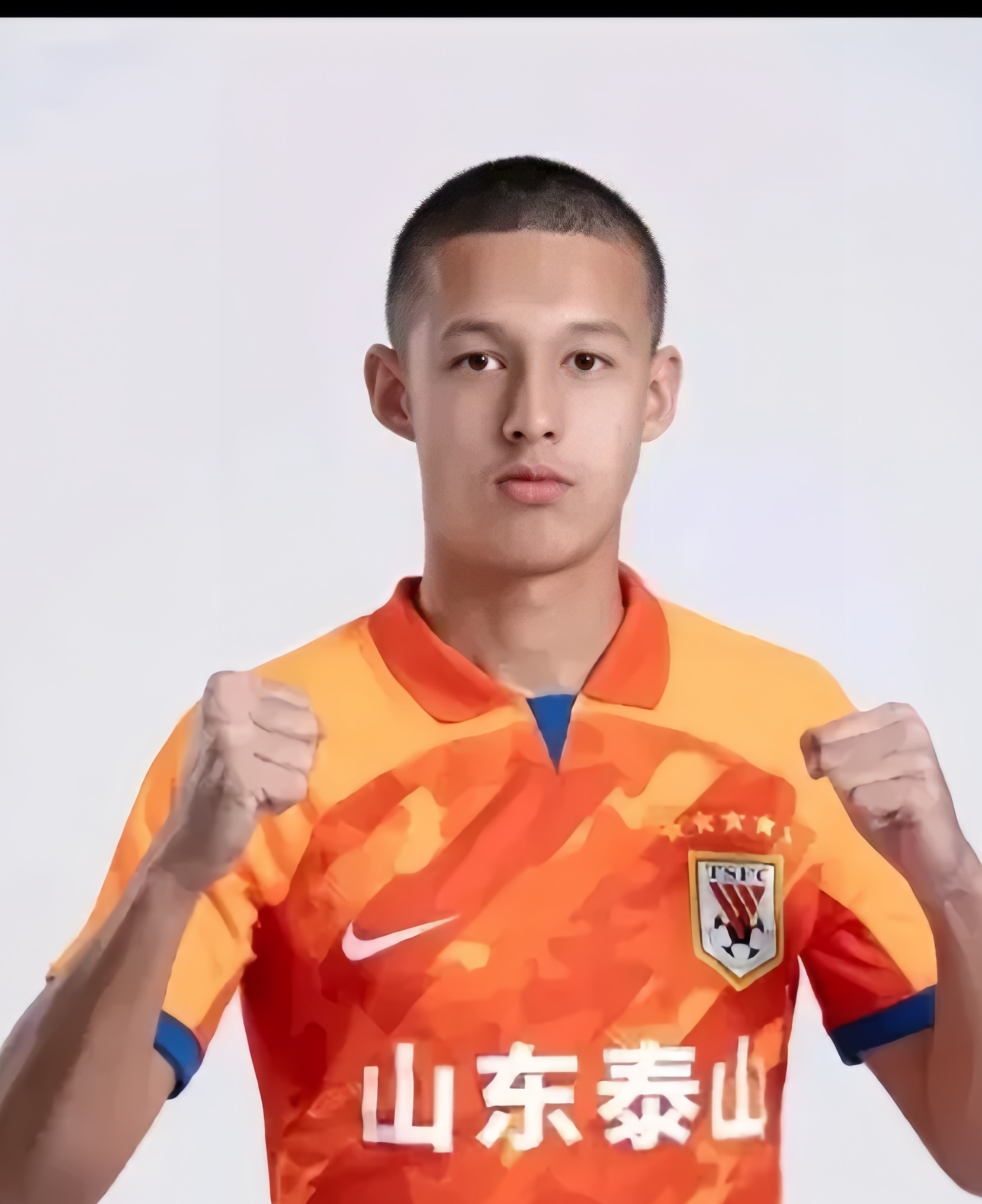 关于B体育APP:中国足球留洋球员现状:机遇与挑战并存,如何提升竞争力?的信息 关于B体育APP:中国足球留洋球员现状:机遇与挑战并存,如何提升竞争力?的信息