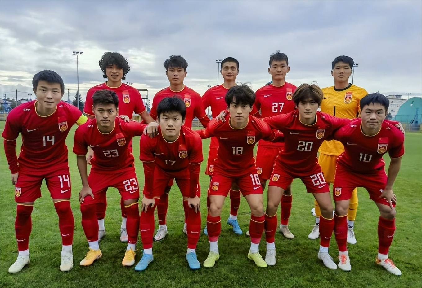 B体育APP:中国足球留洋球员：在欧洲联赛表现稳定，赢得更多认可的简单介绍