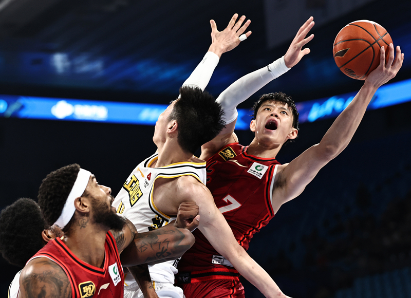 BSPORT 官网-关于B体育官网：CBA选秀大会新秀加盟，为联赛注入新活力的信息